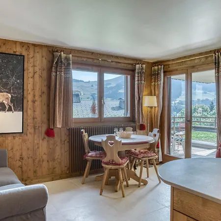Cosy Avec Terrasse A Megeve, Ideal Pour 2 A 3 Personnes - Fr-1-453-317 Megève